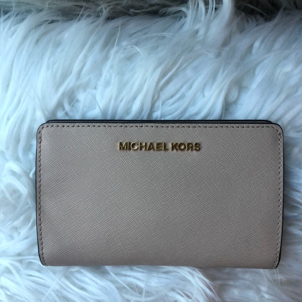 Pink Michael Kors Wallet